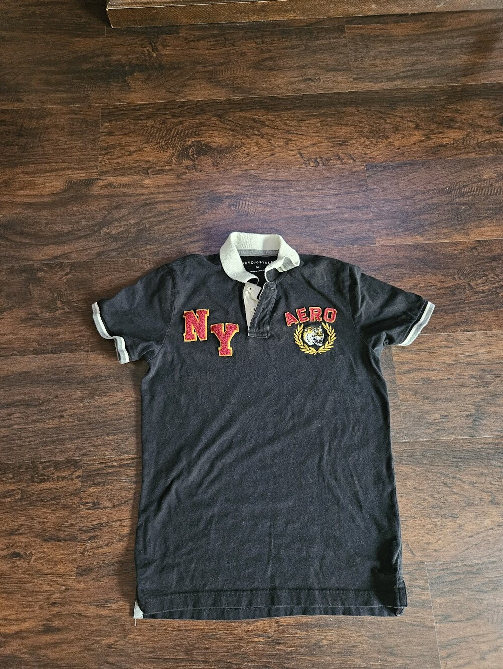 Aeropostale Polo Shirt Size Medium